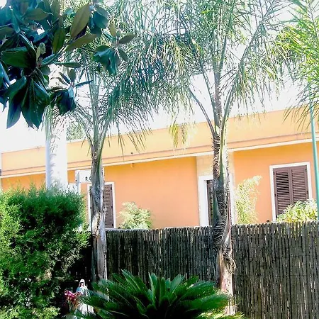 Le Vallonee Panzió 3*