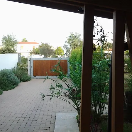 Le Vallonee Bed and Breakfast 3*