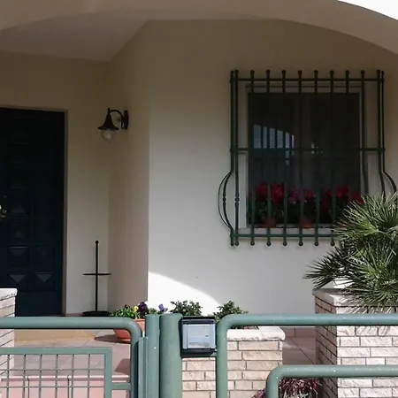 Le Vallonee 3* Aradeo