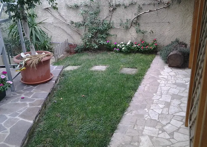 Bed & Breakfast Le Vallonee Aradeo